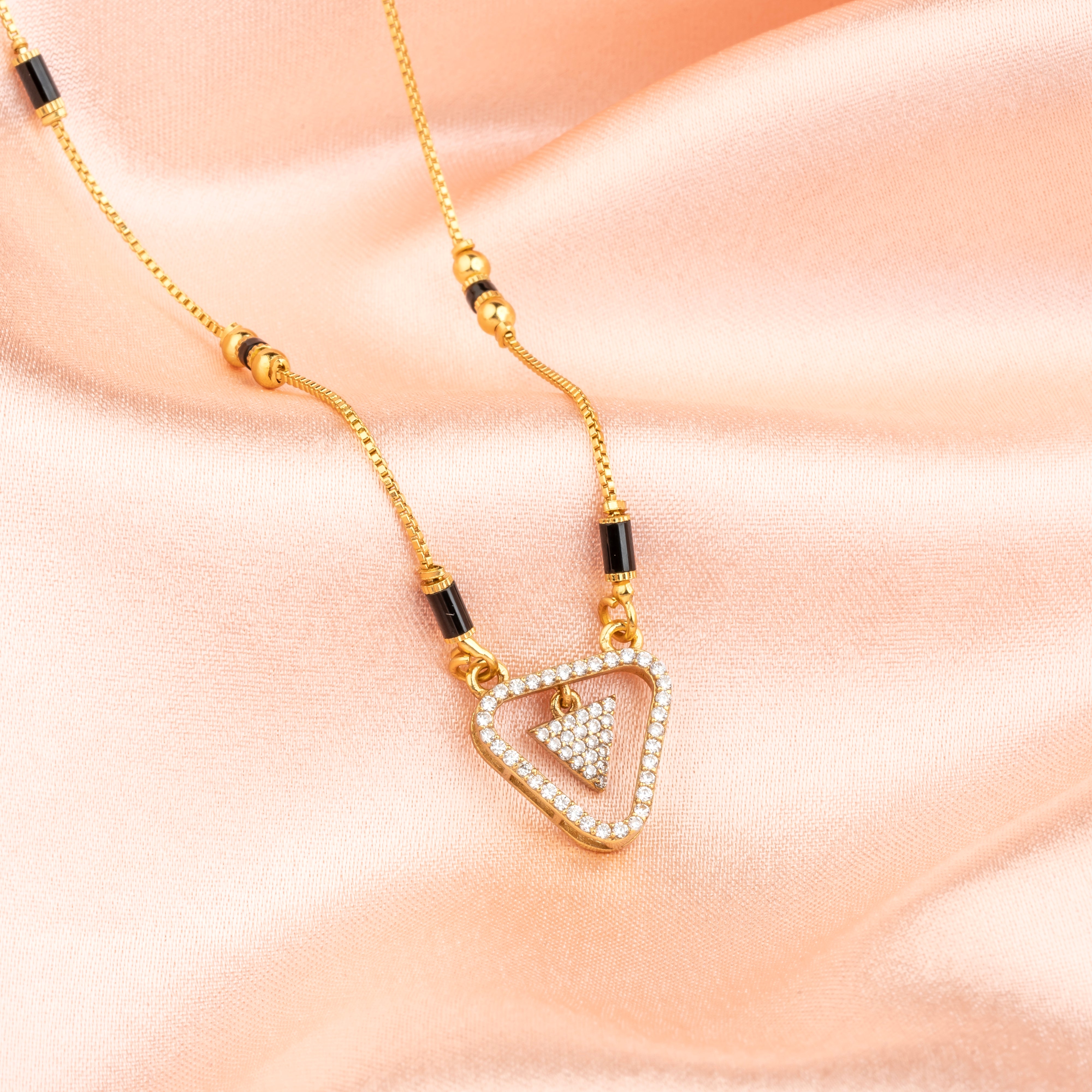 Trinayan Mangalsutra